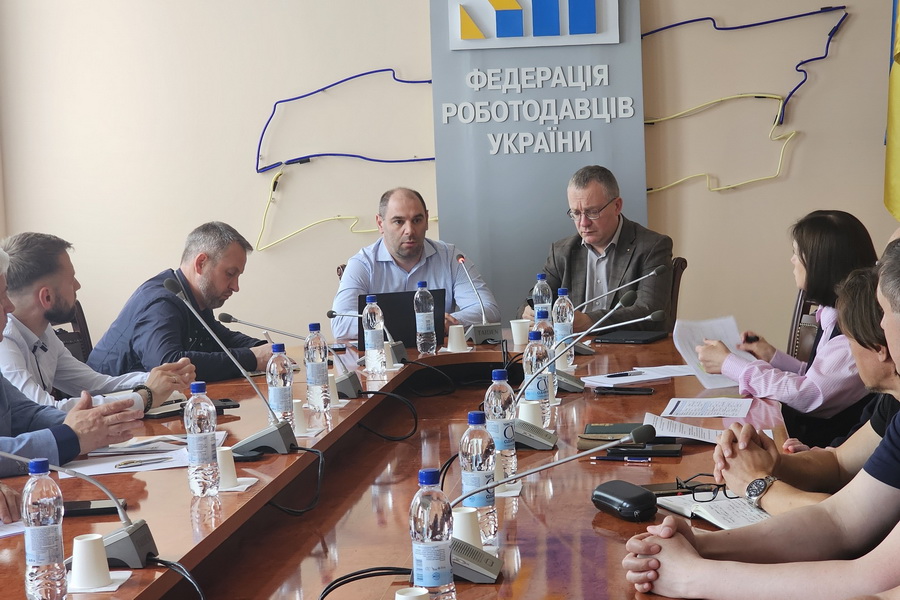 Публічні закупівлі та локалізація: обговорили з бізнесом масштабні законодавчі зміни